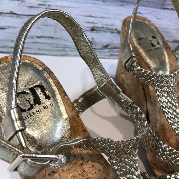 Gianni Bini Gold Wedge Cork Platform Strap Sandals Heels Size 8 - Picture 3 of 7